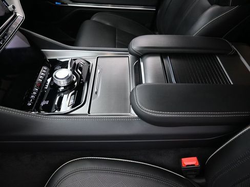 Used 2023 Jeep Grand Wagoneer Series II w/ Quick Order Packagew 28T image 18