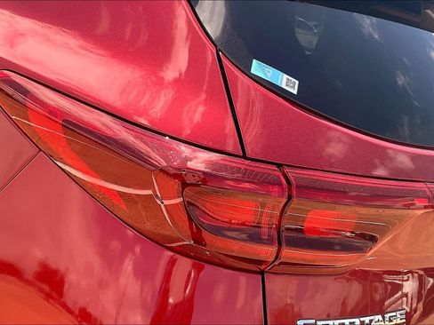 Used 2020 Kia Sportage LX w/ LX Popular Package AWD/4WD image 29