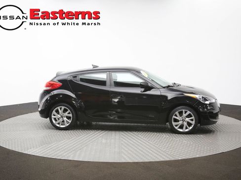 Used 2016 Hyundai Veloster image 43