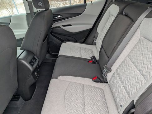 Used 2022 Chevrolet Equinox LT image 18