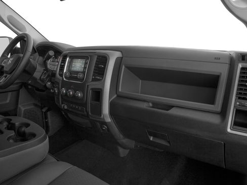 Used 2017 RAM 2500 Tradesman w/ Chrome Appearance Group AWD/4WD image 43