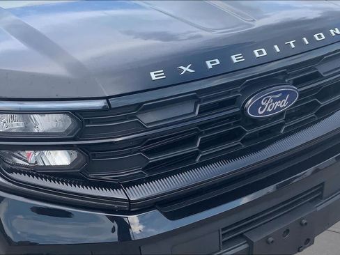 Certified 2026 Ford Expedition Active RWD image 30