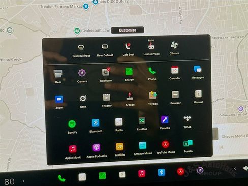 Used 2023 Tesla Model X Base image 16