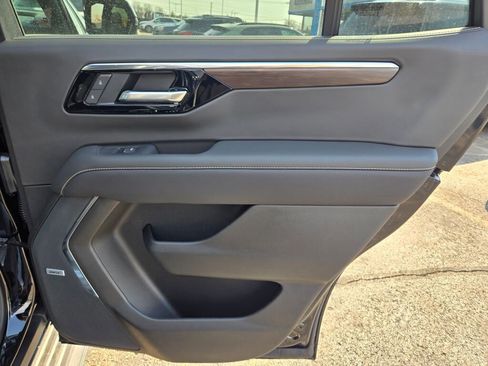 New 2026 Chevrolet Tahoe Premier w/ Sun And Tow Package image 11