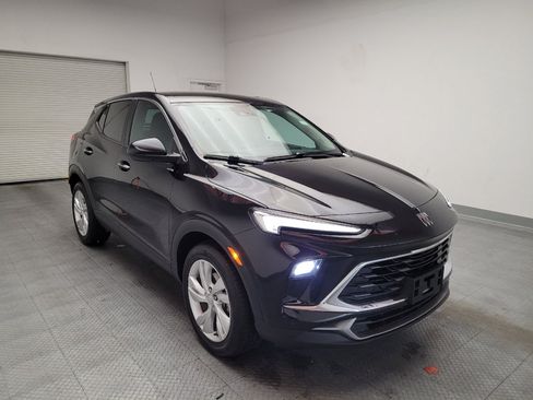 Used 2024 Buick Encore GX Preferred FWD image 13