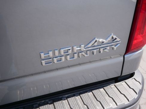 Used 2024 Chevrolet Silverado 3500 High Country w/ High Country Premium Package AWD/4WD image 11