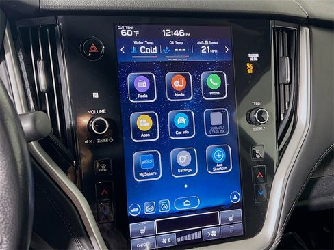 Used 2022 Subaru Outback Premium image 15
