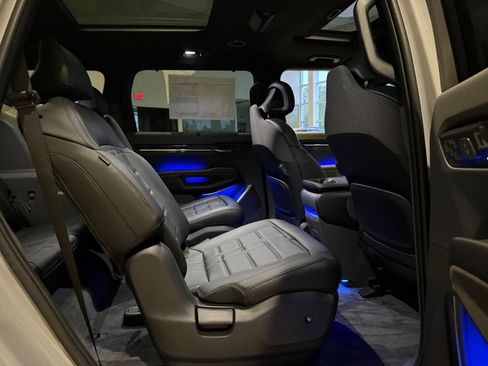 New 2026 Kia EV9 Land w/ Nightfall Edition Package image 6