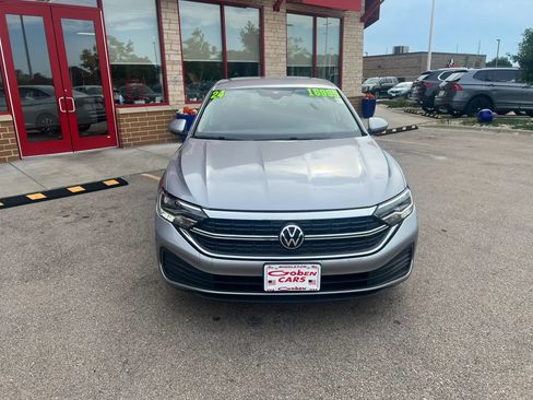 Used 2024 Volkswagen Jetta S FWD image 2
