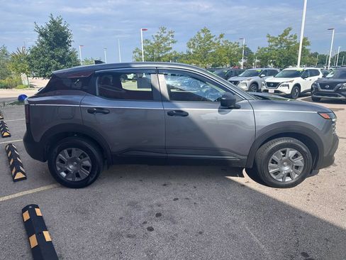 Used 2025 Nissan Kicks S AWD/4WD image 4