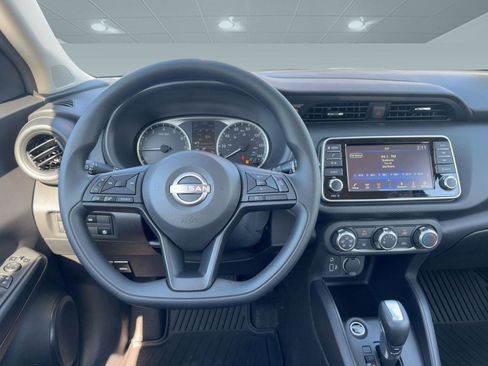 New 2025 Nissan Kicks Play S image 25