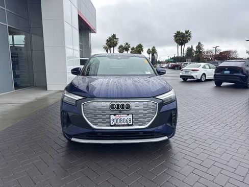 Used 2022 Audi Q4 e-tron Premium Plus image 2