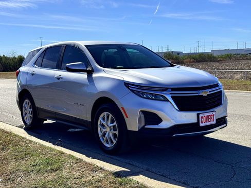 Used 2022 Chevrolet Equinox LT image 4