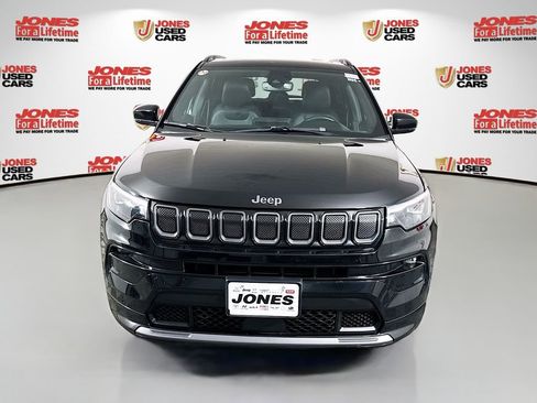 Used 2022 Jeep Compass High Altitude AWD/4WD image 12