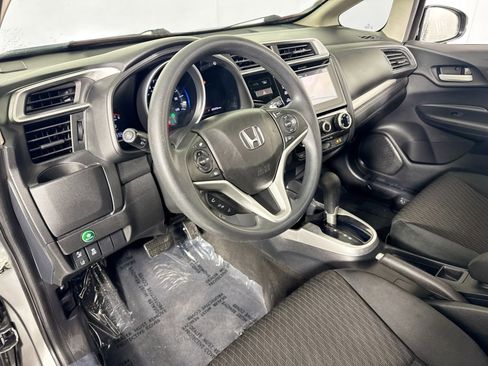 Used 2018 Honda Fit EX image 10