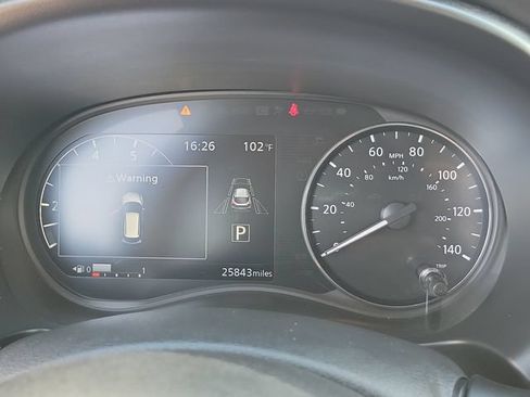 Certified 2023 Nissan Kicks SV FWD image 33