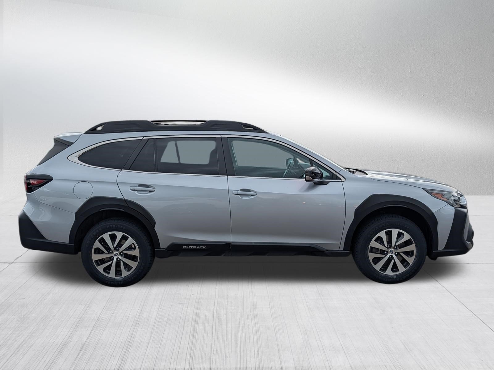 Used 2023 Subaru Outback Premium AWD/4WD image 8