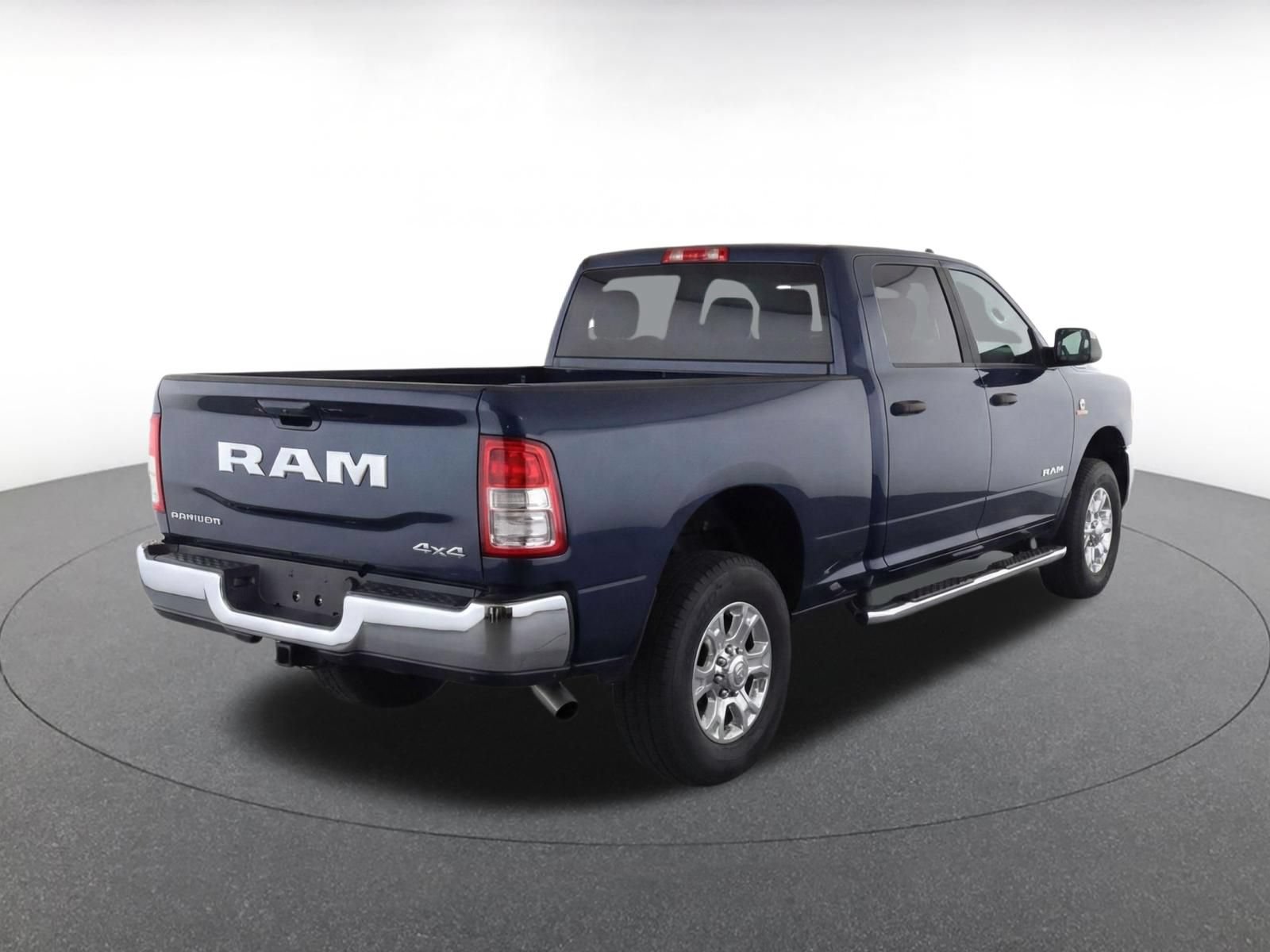 Used 2025 RAM 2500 Big Horn AWD/4WD image 9