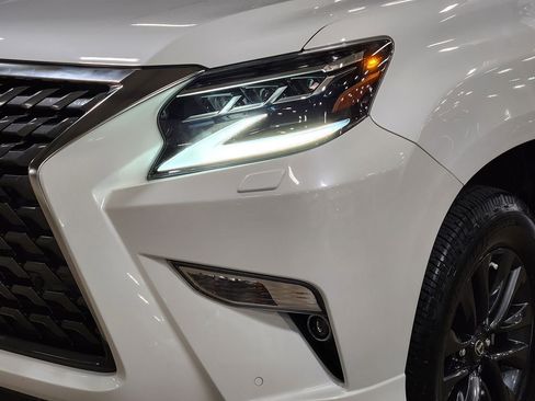Used 2022 Lexus GX 460 Premium image 14