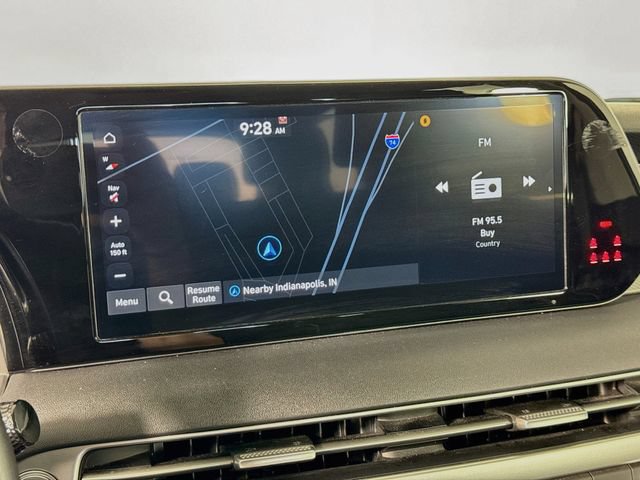 Used 2025 Hyundai Palisade SEL FWD image 15