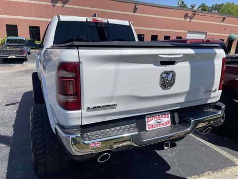 Used 2022 RAM 1500 Laramie AWD/4WD image 8