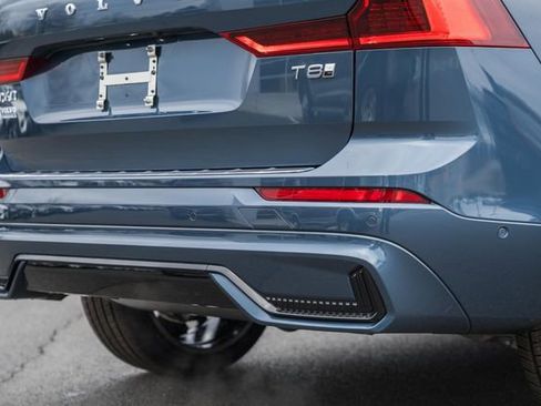 New 2026 Volvo XC60 T8 Ultra w/ Protection Package Premier image 9