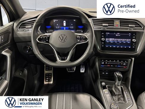 Used 2024 Volkswagen Tiguan SE R-Line AWD/4WD image 16