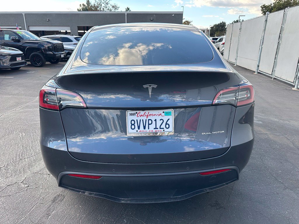 Used 2021 Tesla Model Y Long Range AWD/4WD image 3