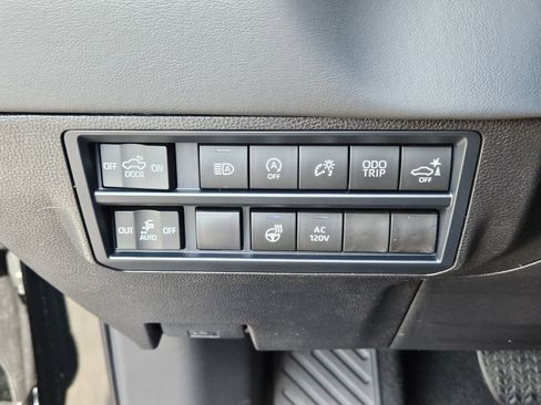 New 2026 Toyota Tundra Platinum AWD/4WD image 14