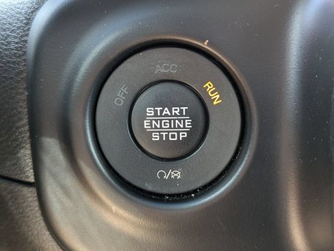 Used 2021 Jeep Wrangler Unlimited Rubicon AWD/4WD image 28