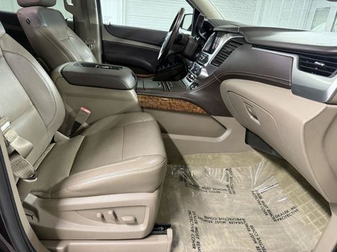 Used 2015 Chevrolet Suburban LTZ AWD/4WD image 36