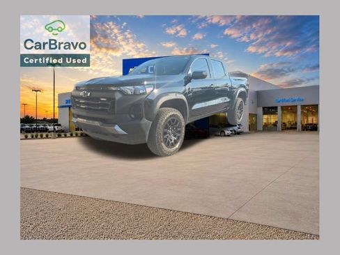 Used 2025 Chevrolet Colorado Trail Boss AWD/4WD image 1