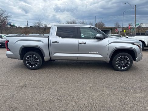 Used 2025 Toyota Tundra Limited image 9