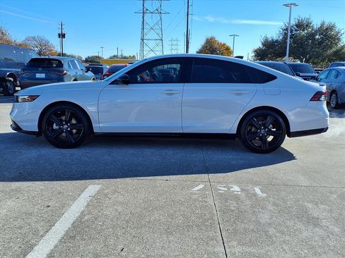 Certified 2025 Honda Accord Sport image 22