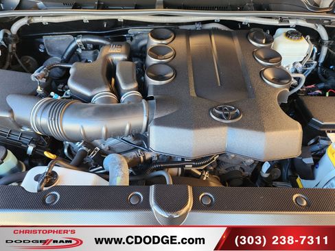 Used 2017 Toyota 4Runner Limited AWD/4WD image 24