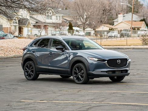 Used 2022 MAZDA CX-30 AWD 2.5 S w/ Preferred Package image 3