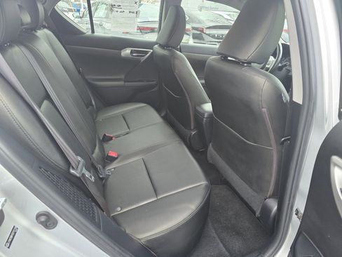 Used 2013 Lexus CT 200h 200h image 13