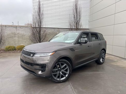 New 2026 Land Rover Range Rover Sport SE AWD/4WD image 1