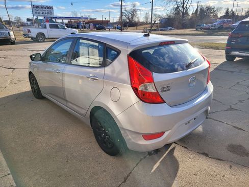 Used 2014 Hyundai Accent GS image 8
