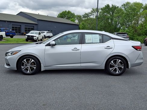 Used 2020 Nissan Sentra SV w/ Trunk Package FWD image 5