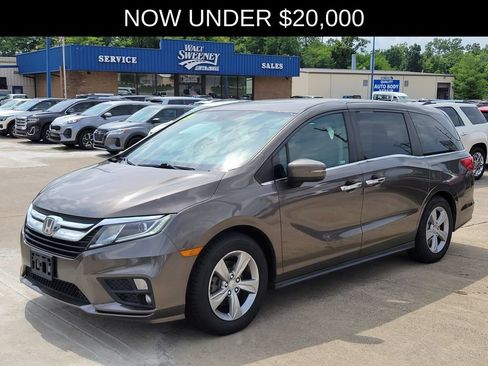 Used 2019 Honda Odyssey EX image 2