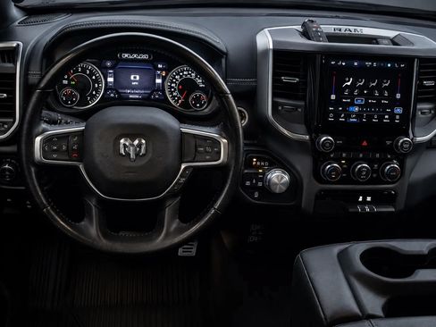 Used 2023 RAM 1500 Laramie AWD/4WD image 14