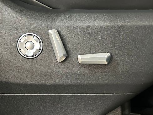 New 2026 Lincoln Navigator L Reserve AWD/4WD image 64
