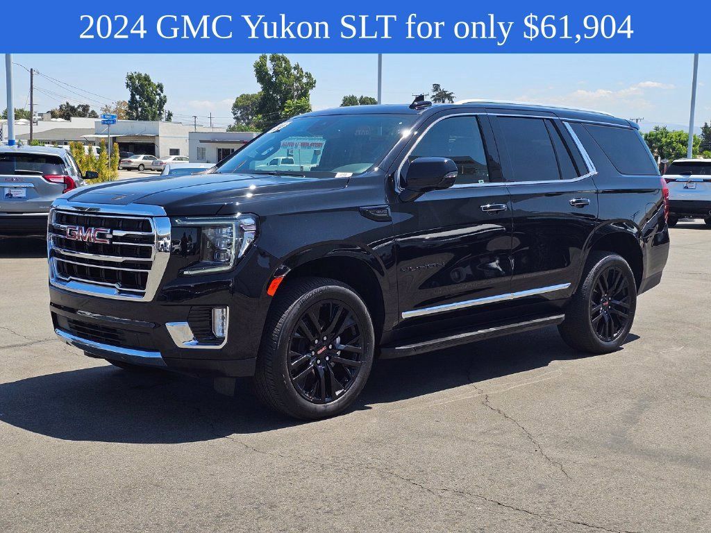 Used 2024 GMC Yukon SLT w/ SLT Premium Package AWD/4WD image 6