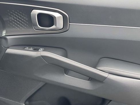 New 2026 Kia Sorento S image 17