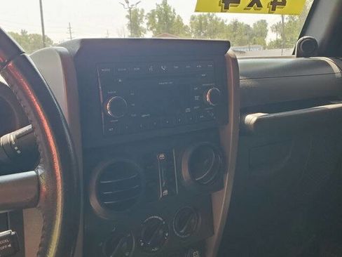 Used 2008 Jeep Wrangler Unlimited X AWD/4WD image 14