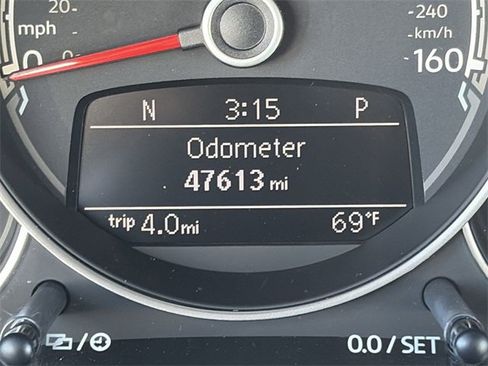 Used 2019 Volkswagen Beetle 2.0T Final Edition SEL image 25