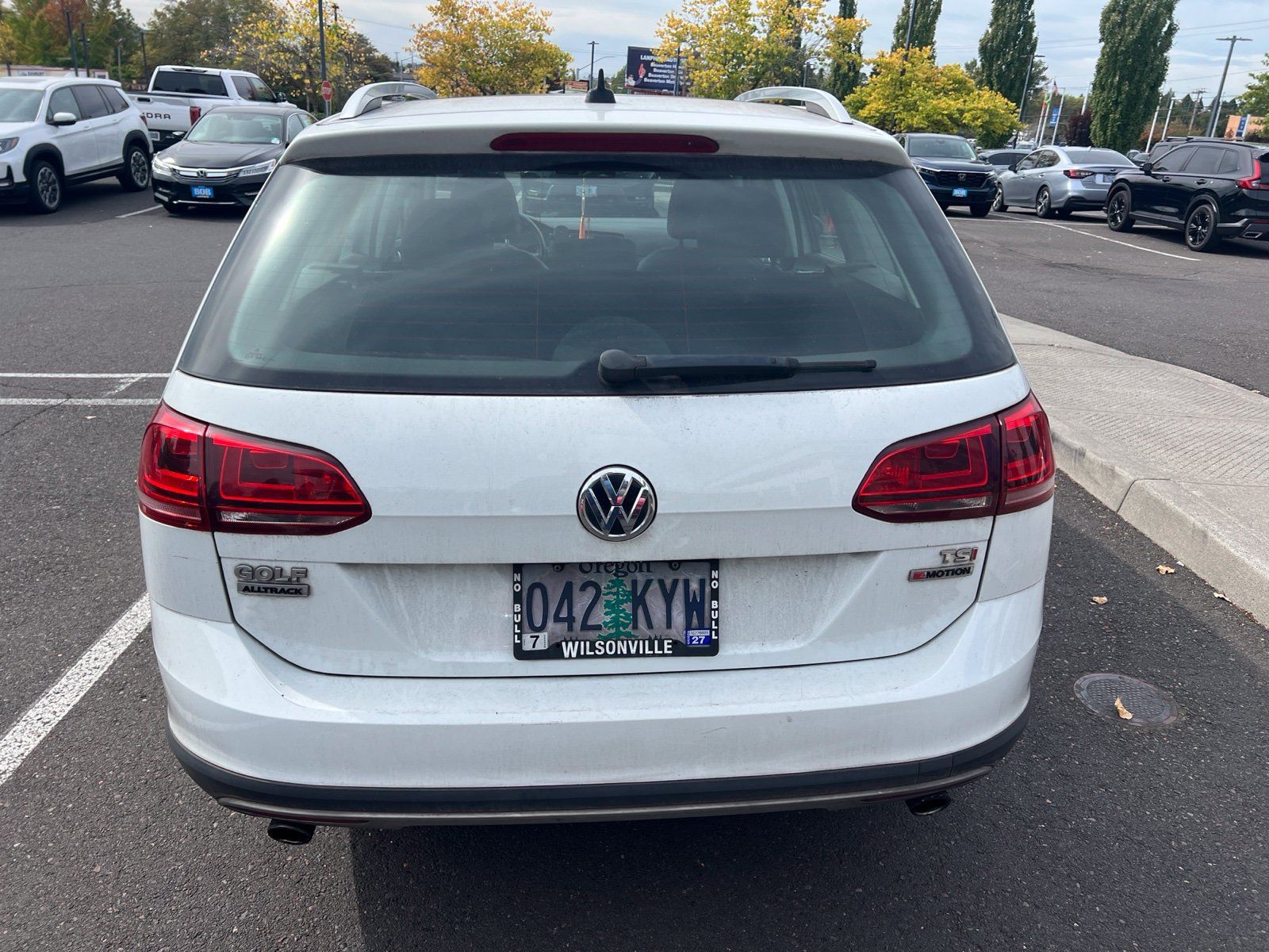 Used 2017 Volkswagen Golf Alltrack SEL AWD/4WD image 5