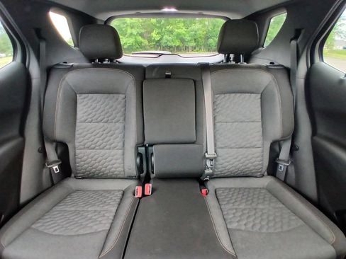 Certified 2021 Chevrolet Equinox LT AWD/4WD image 18
