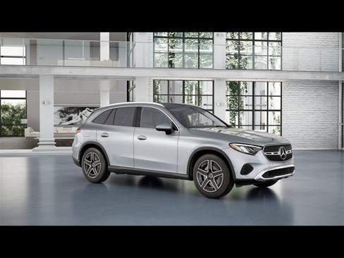 Certified 2026 Mercedes-Benz GLC 300 4MATIC image 7
